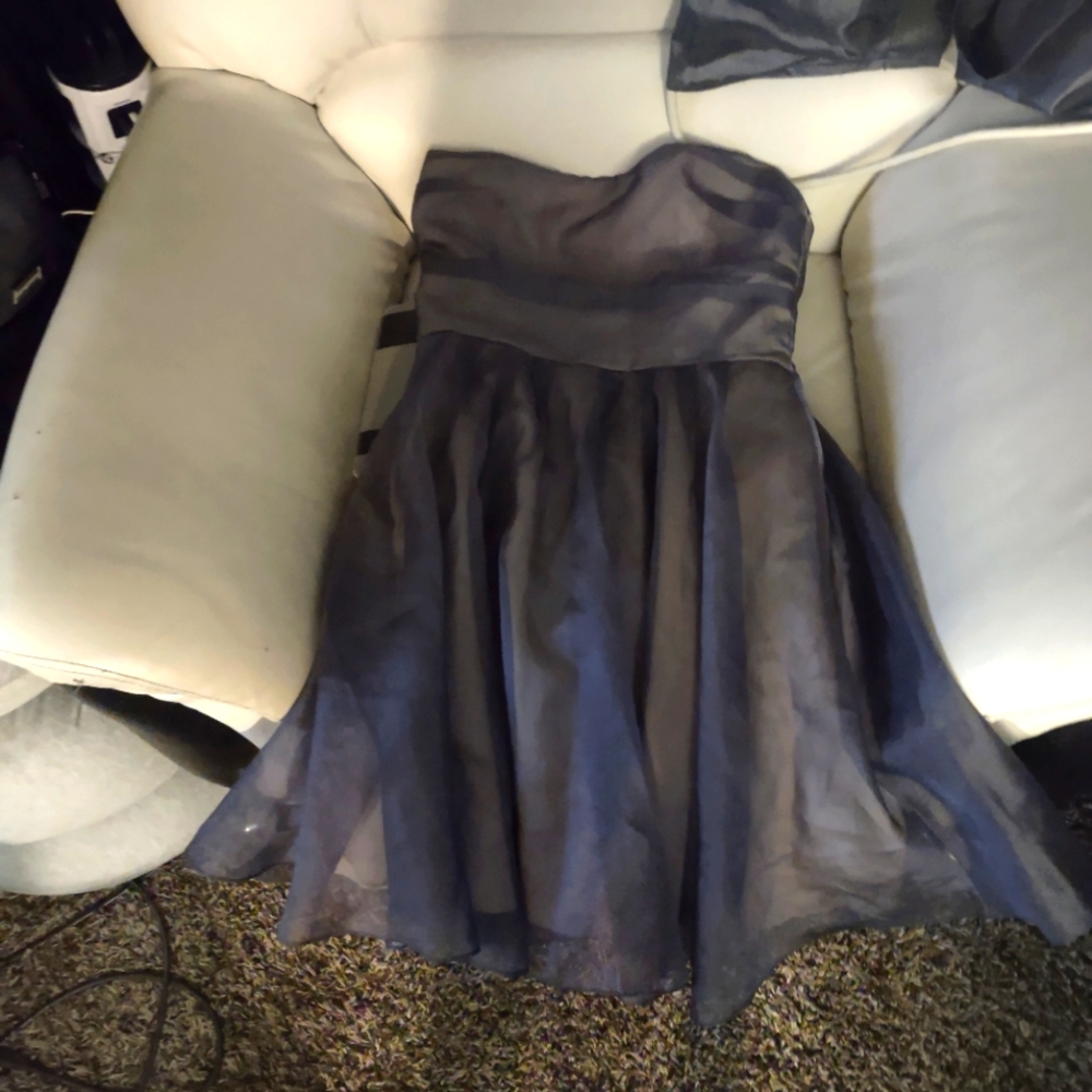 Jim Hjelm occasions dress